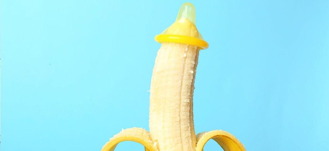презервативдеги банан операциясыз пенистин имитациясын